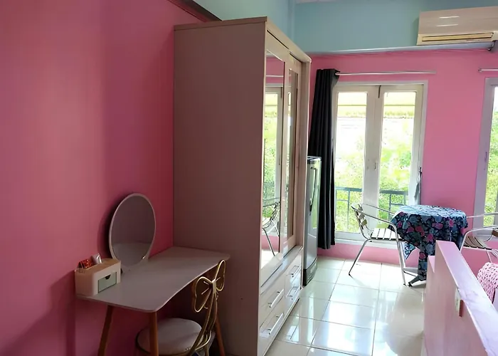Oyo 75429 - 101 Place Navanakorn Hotel Bangkok