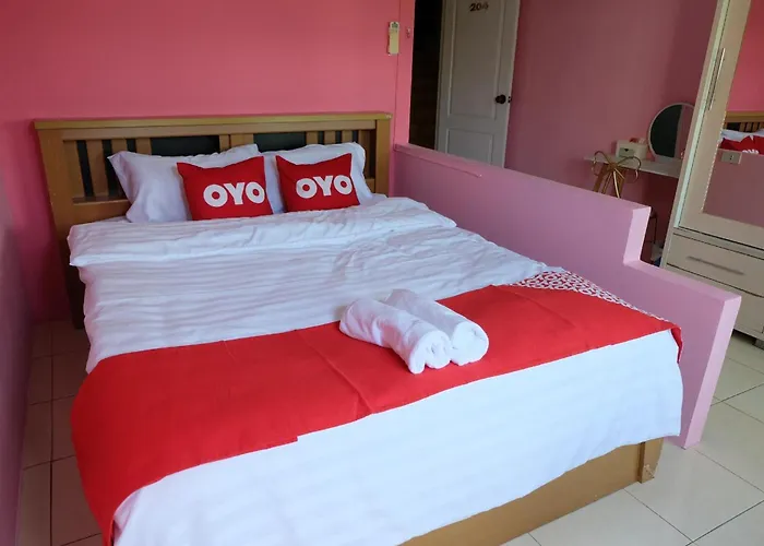 Oyo 75429 - 101 Place Navanakorn