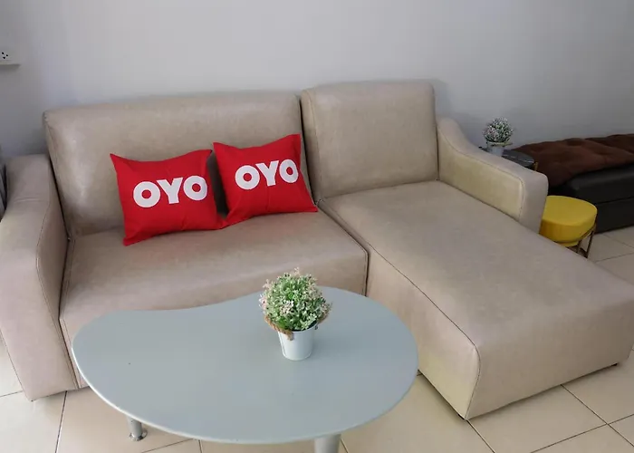 Oyo 75429 - 101 Place Navanakorn