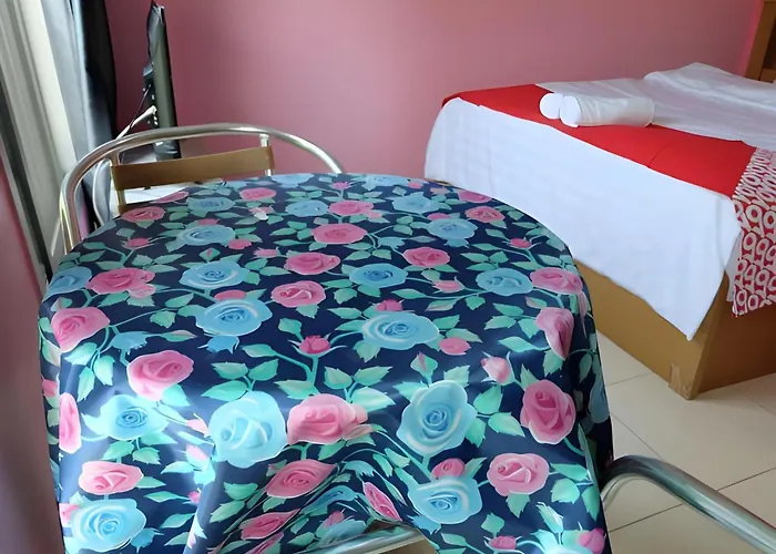 Oyo 75429 - 101 Place Navanakorn Hotel 3*