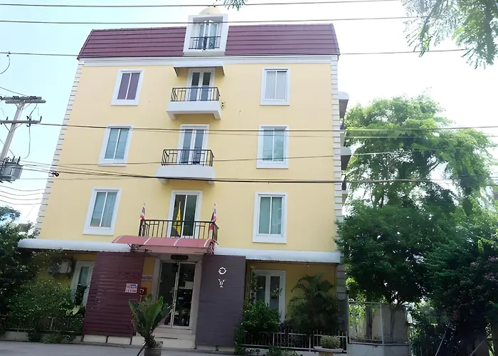 Oyo 75429 - 101 Place Navanakorn Hotel